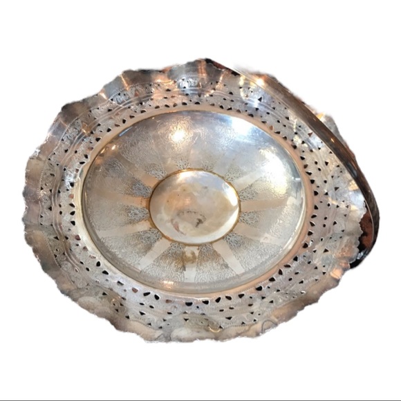 VINTAGE Silver Plated Round Bowl with fold down handle - Picture 5 of 12